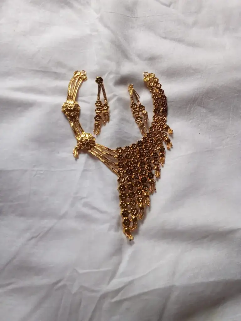 The Short Copper Necklace
